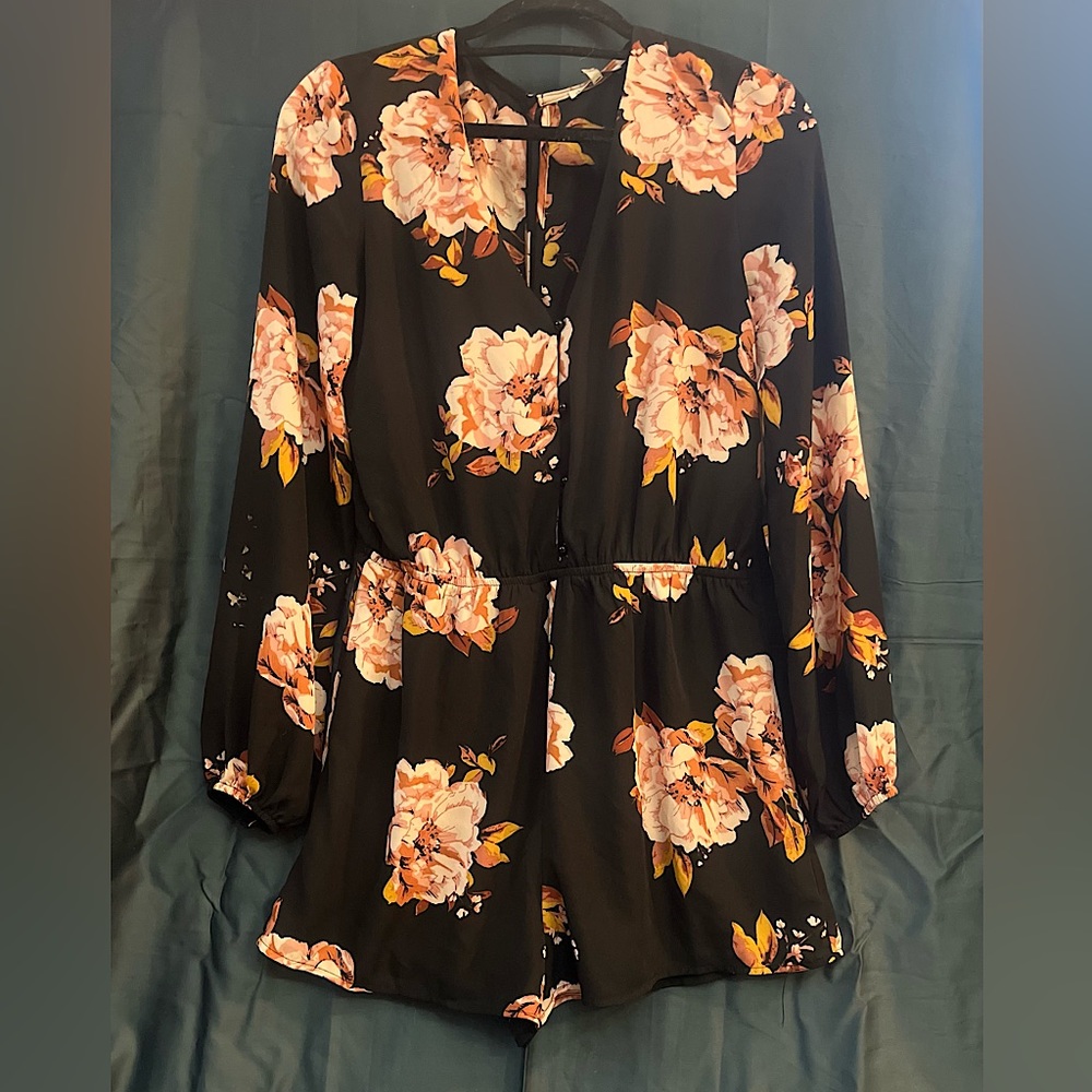 Charlotte Russe | black floral long sleeve romper | size Medium